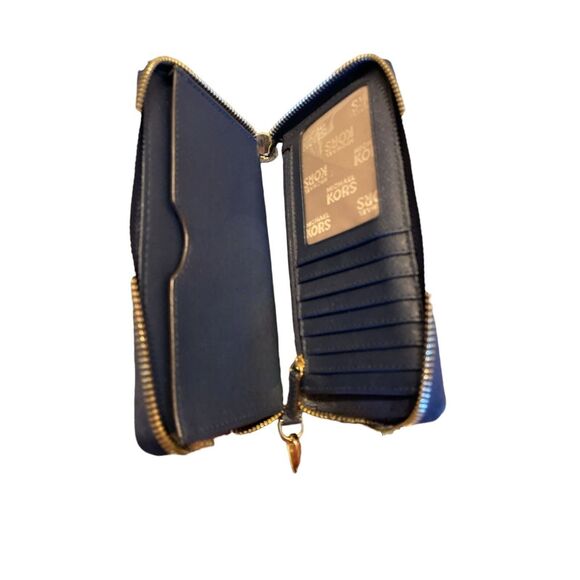 Michael Kors Fulton Large Flat Leather Phone Case Wristlet Wallet - Picture 3 of 3